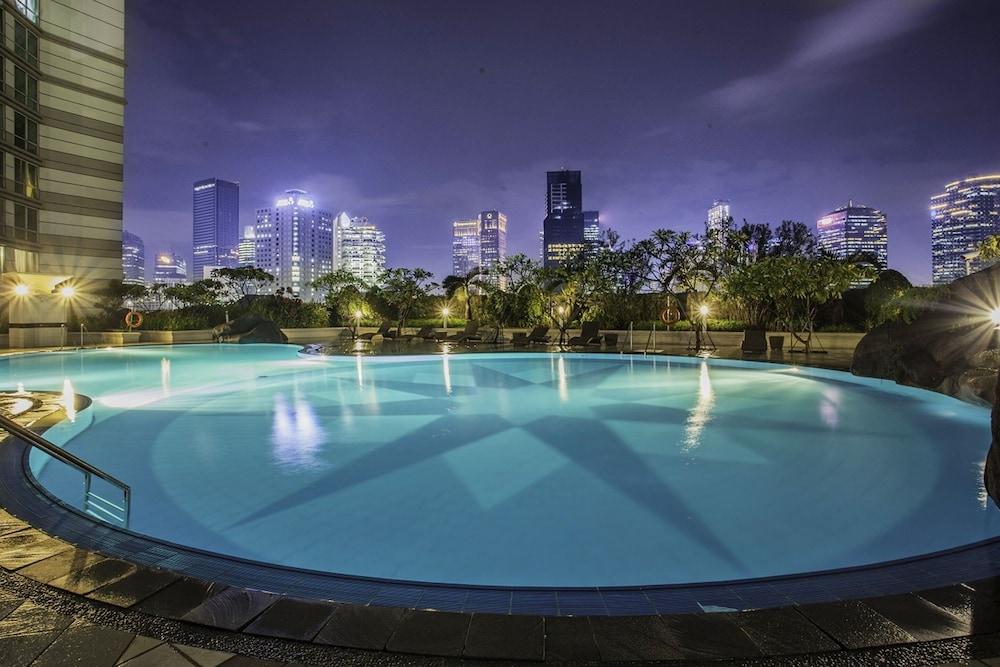 Batavia Hotel & Serviced Apartments Jakarta Ngoại thất bức ảnh