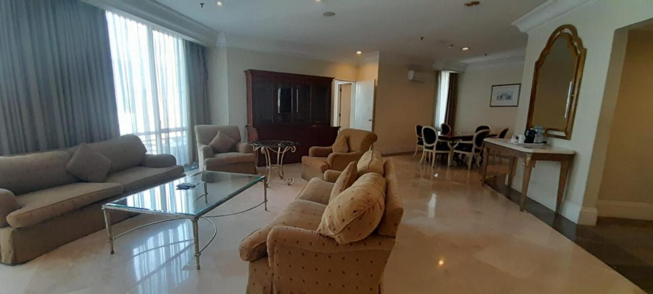 Batavia Hotel & Serviced Apartments Jakarta Ngoại thất bức ảnh