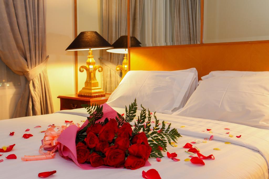 Batavia Hotel & Serviced Apartments Jakarta Ngoại thất bức ảnh