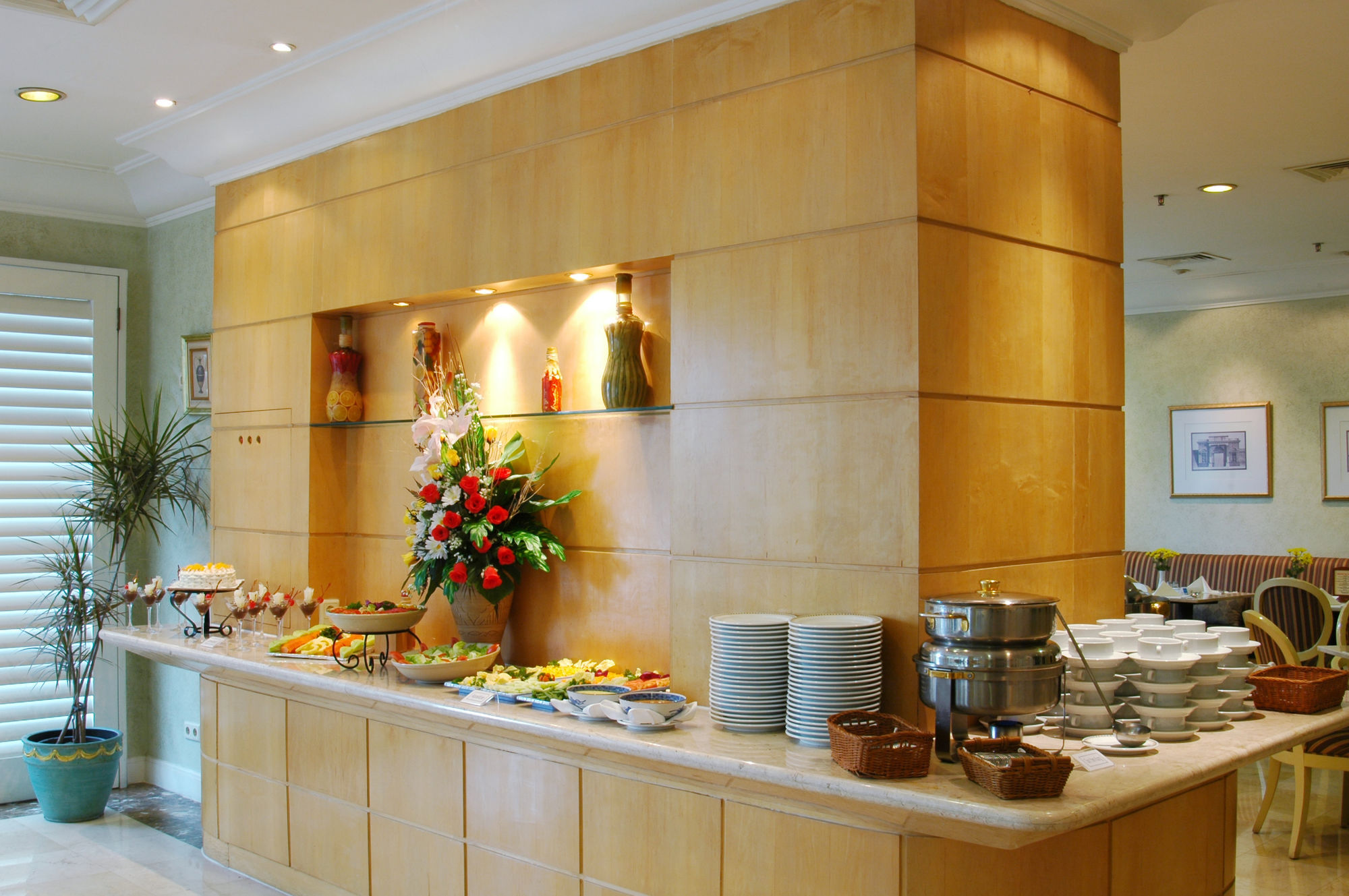 Batavia Hotel & Serviced Apartments Jakarta Ngoại thất bức ảnh